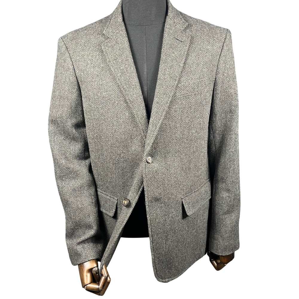 American Eagle Blazer Mens M Grey Herringbone Recycled Wool Blend Sport Coat
